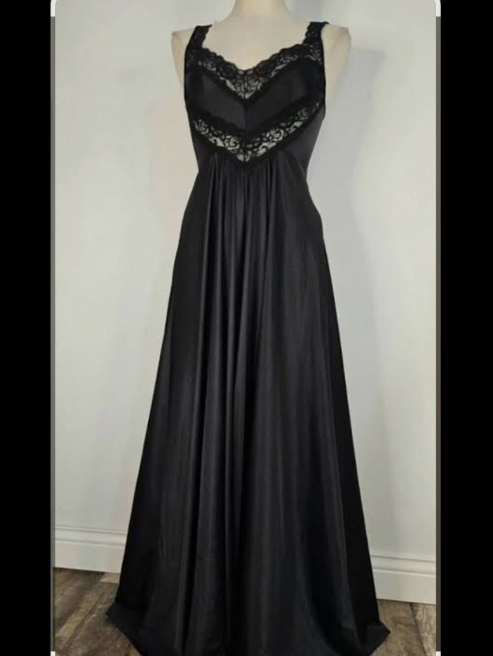 Vintage Olga Drop Waist Satin Lace Maxi Slip Nightgown Victorian Gothic L